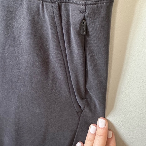 Black Wide-Leg Pants - Picture 4 of 10